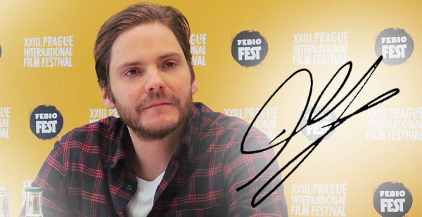 Daniel Brühl: Těší mě, když nějaký film pomůže něco ve světě změnit k lepšímu