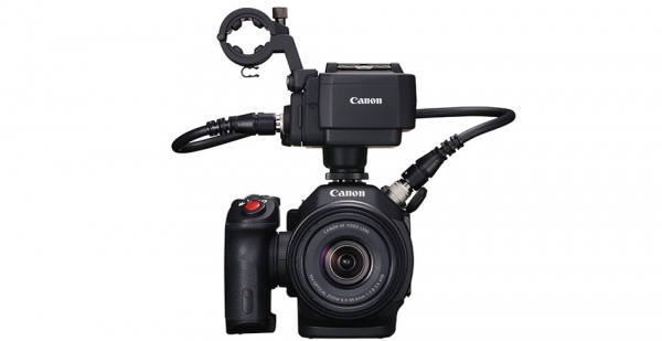 Hybridní video foto přístroj Canon EOS XC15